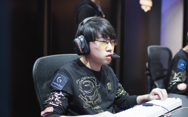 直前的姿态 直前的姿态